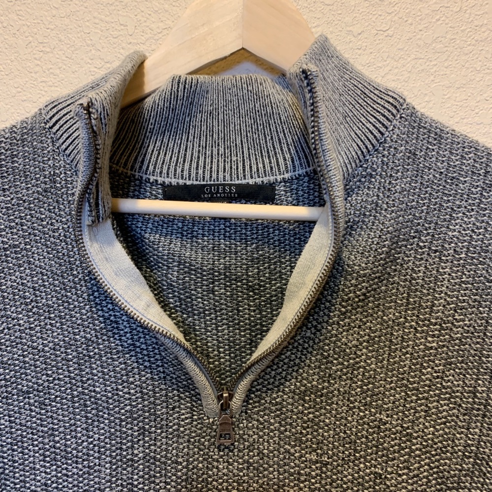 Guess Sweater - Picture 5 of 9